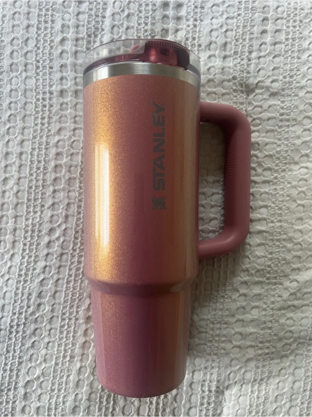 💖 Stanley 30oz Flip Straw Tumbler – Port Shimmer Pink – Excellent - Picture 2 of 10